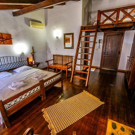 Oikoperiigitis Hotel แกร์กีนี ภายนอก รูปภาพ