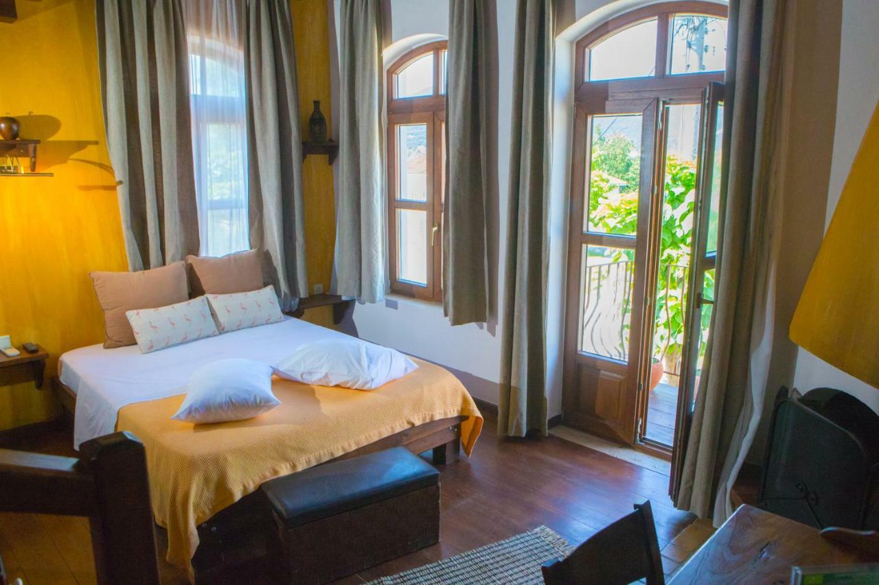 Oikoperiigitis Hotel แกร์กีนี ภายนอก รูปภาพ